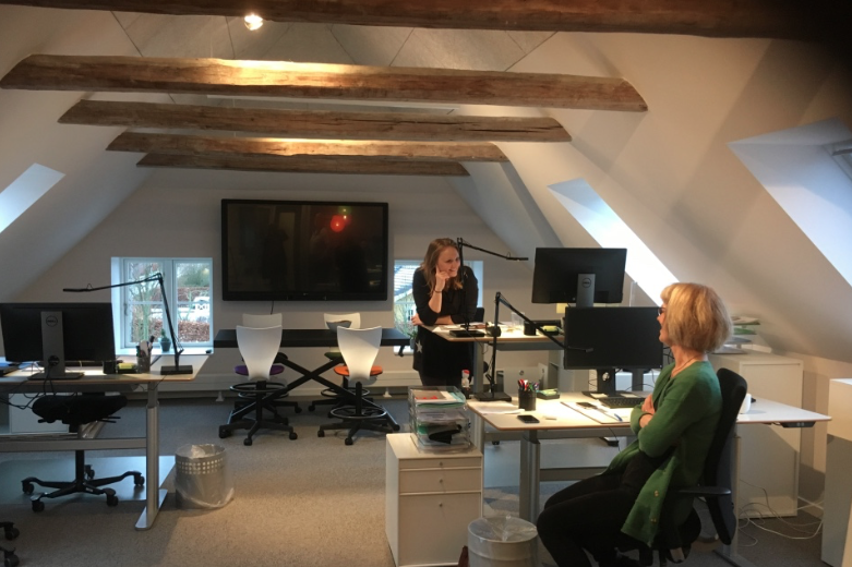 Lyset hos Bifrost er lys sat som en sommerdag