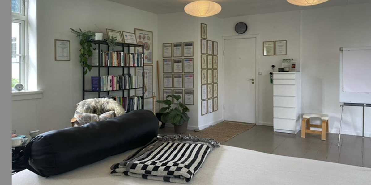 Indretning af traume klinik der opfylder de funktionelle krav, fremmer klienternes velvære