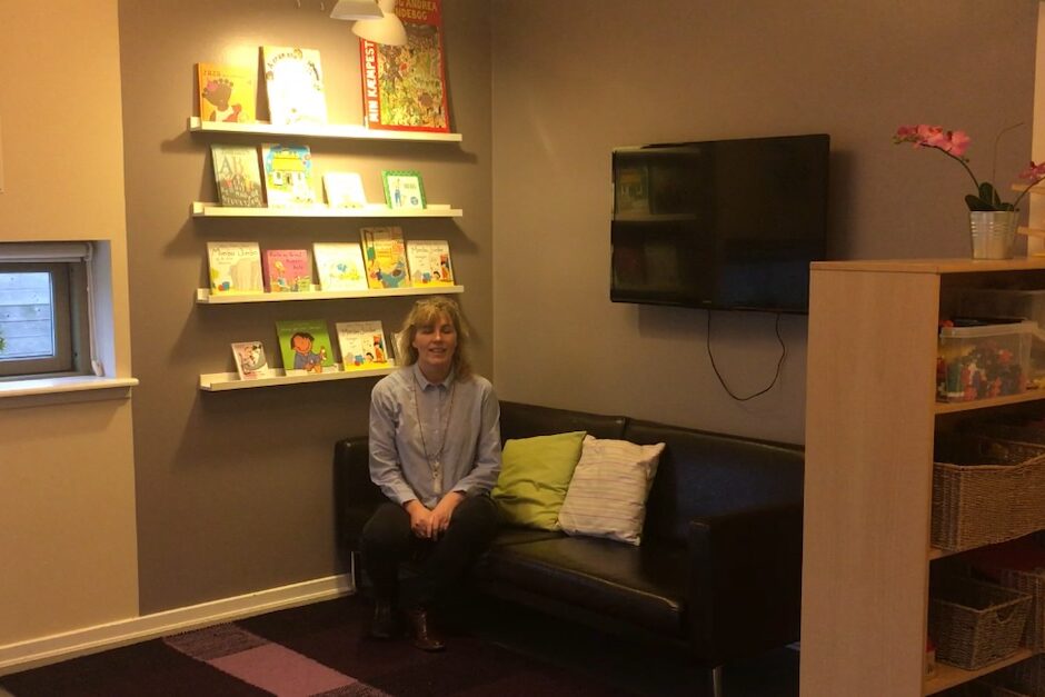 Samspillet mellem farver og lyssætning har stor betydning for trivselen