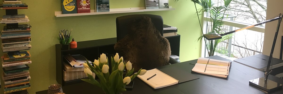 Kontakt os om kontor indretning